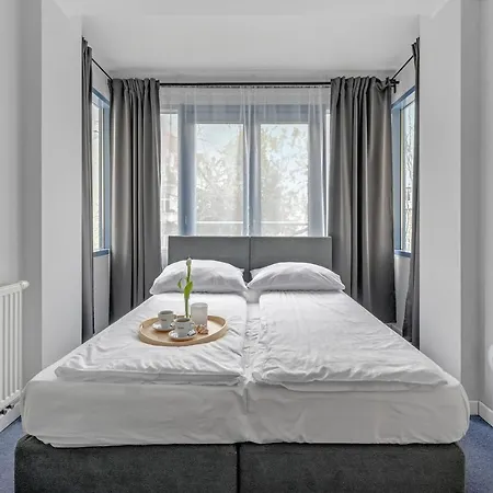 فندق مبيت وإفطار Przystanek Plaza 2*