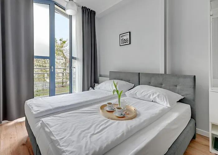 Couette-café Przystanek Plaza 2*