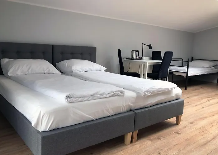 Couette-café Przystanek Plaza 2*