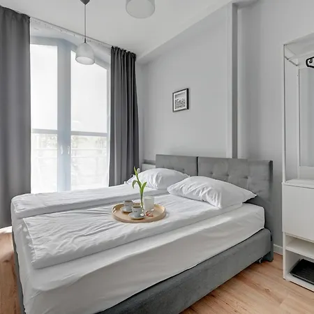 Przystanek Plaza Bed & Breakfast