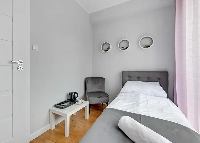 לינה וארוחת בוקר Przystanek Plaza סופוט