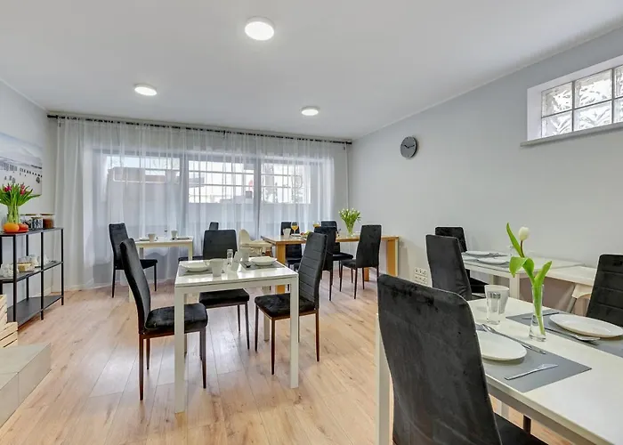 לינה וארוחת בוקר Przystanek Plaza סופוט