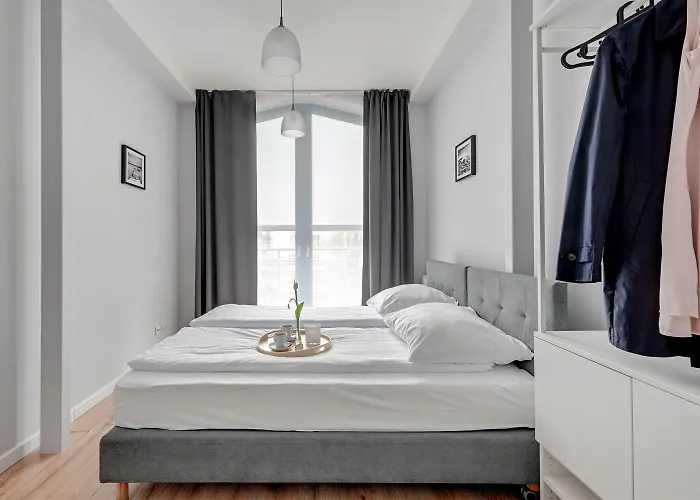 Przystanek Plaza סופוט